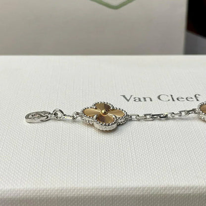 [Charm Aries Jewelry]CLOVER 5 MOTIFS CHRISTMAS LIMITED EDITION BRACELET