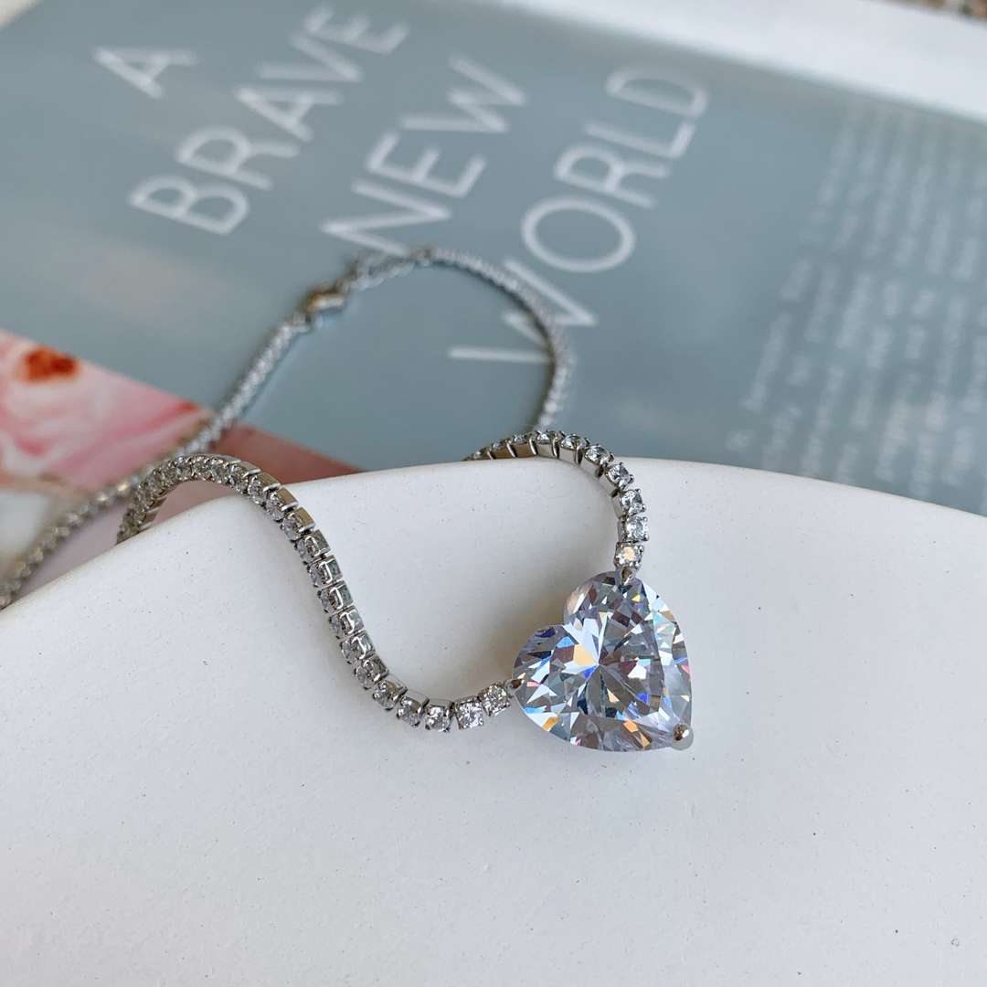 [Charm Aries Jewelry]8.0 Carat Versatile Colorful Sweet Heart-Shaped Tennis Necklace