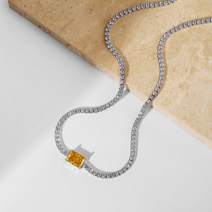 [Charm Aries Jewelry]2.0 carat Ornate Emerald Cut Necklace