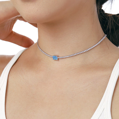 [Charm Aries Jewelry]2.0 carat Ornate Emerald Cut Necklace