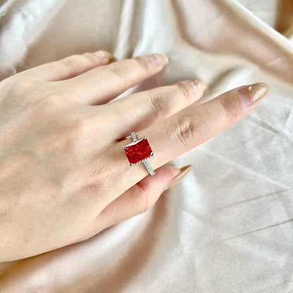 [Charm Aries Jewelry]4.0 Carat Luxurious Engagement Ring