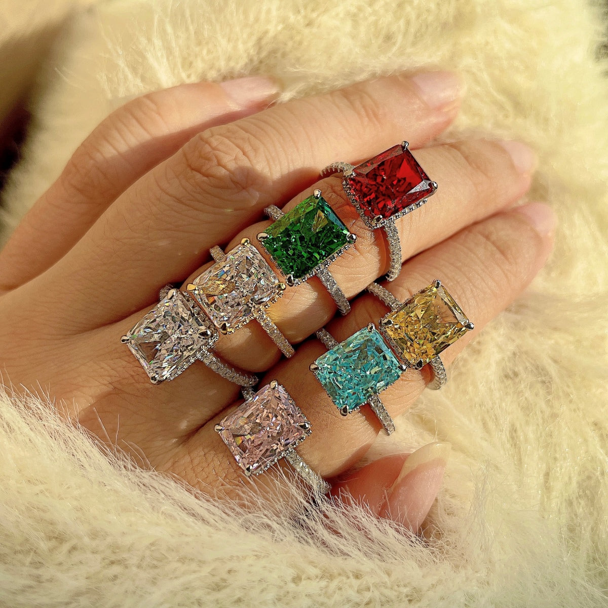 [Charm Aries Jewelry]4.0 Carat Luxurious Engagement Ring