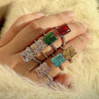 [Charm Aries Jewelry]4.0 Carat Luxurious Engagement Ring