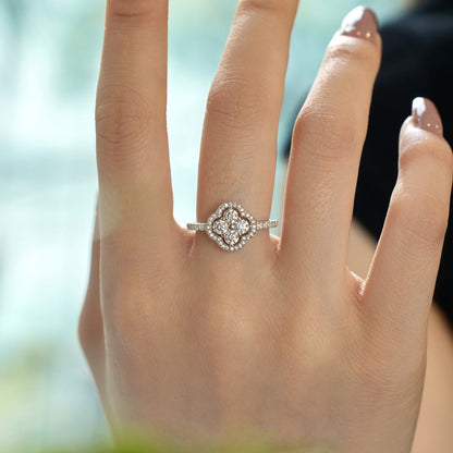 [Charm Aries Jewelry]Four Leaf Clover Flower Design Ring