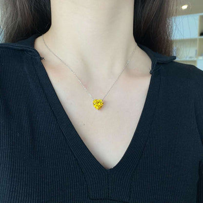 [Charm Aries Jewelry]6.0 carat Radiant Heart Shape Necklace
