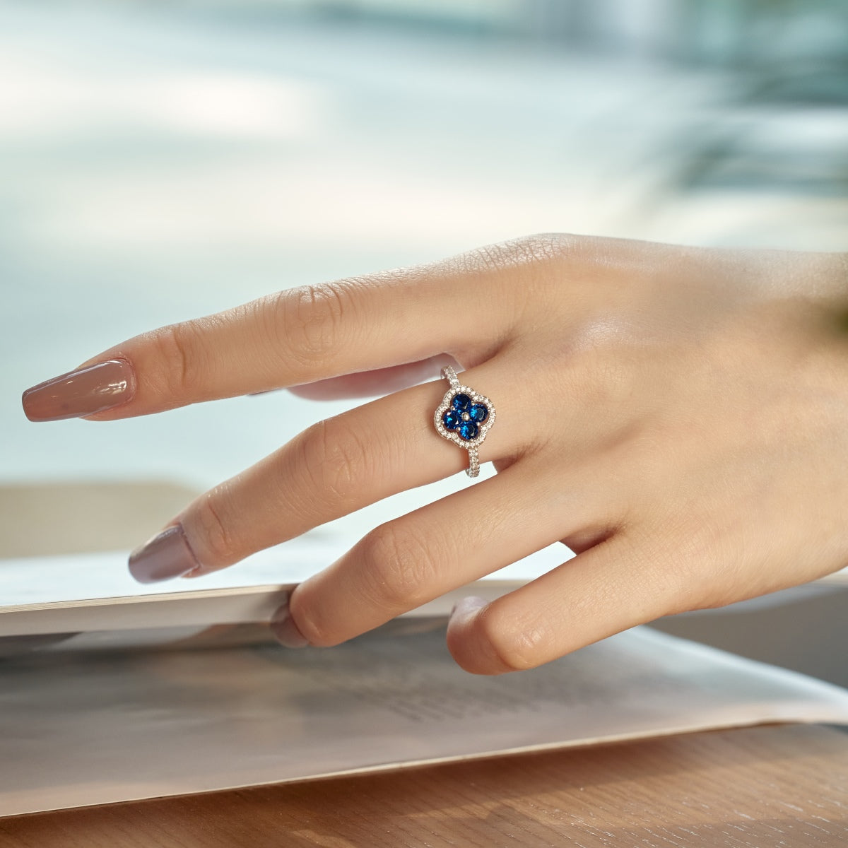 [Charm Aries Jewelry]Four Leaf Clover Flower Design Ring