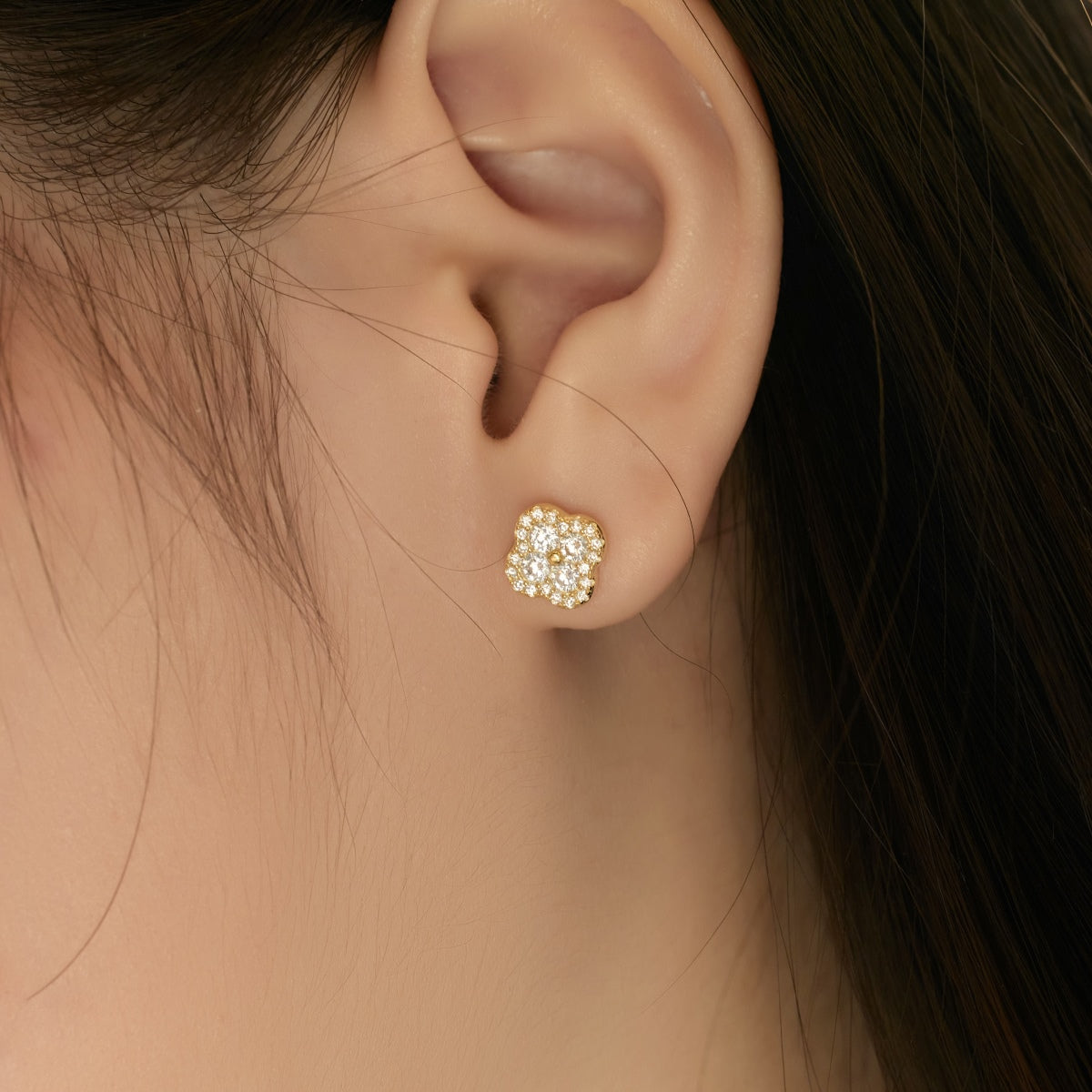 [Charm Aries Jewelry]Four-Leaf Clover Flower Shaped Earrings
