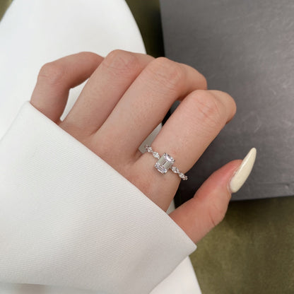 [Charm Aries Jewelry]1.0 Carat Dainty Resplendent Radiant Cut Daily Ring