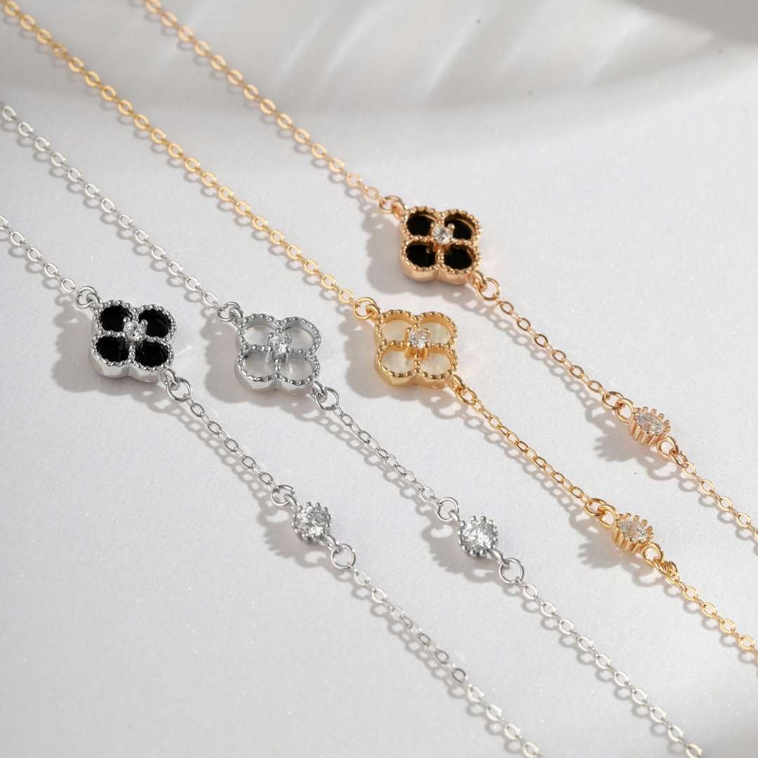 [Charm Aries Jewelry]Delicate Four Leaf Clover Bracelet