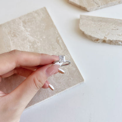 [Charm Aries Jewelry]2.0 Carat Dazzling Sparkling Radiant Cut Party Ring
