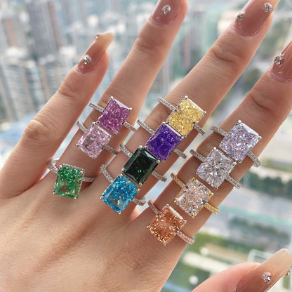 [Charm Aries Jewelry]4.0 Carat Luxurious Engagement Ring