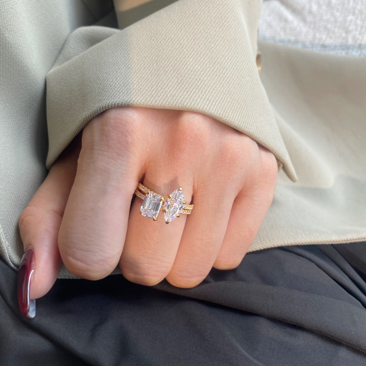 [Charm Aries Jewelry]2.0 Carat Scintillating Ornate Radiant Cut Party Ring