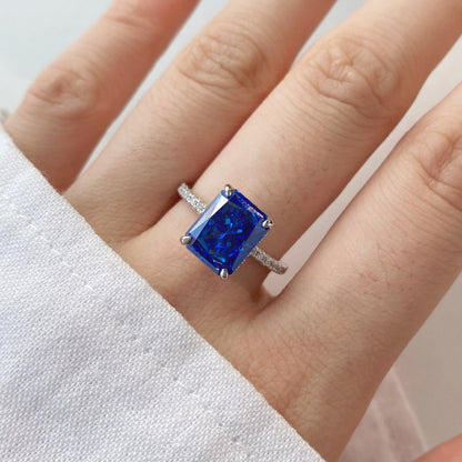 [Charm Aries Jewelry]4.0 Carat Luxurious Engagement Ring
