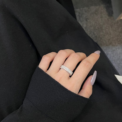 [Charm Aries Jewelry]Splashy Ornate Emerald Cut Cocktail Ring