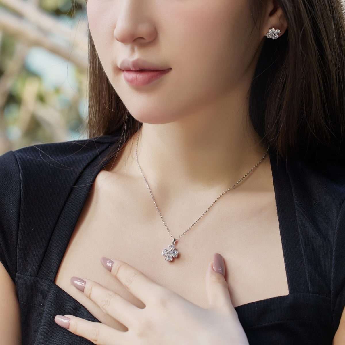 [Charm Aries Jewelry]Heart-Shaped Four-Leaf Clover Bead Necklace