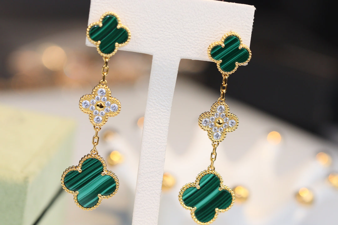 [Charm Aries Jewelry]CLOVER EARRINGS GOLD MALACHITE DIAMOND 3 MOTIF