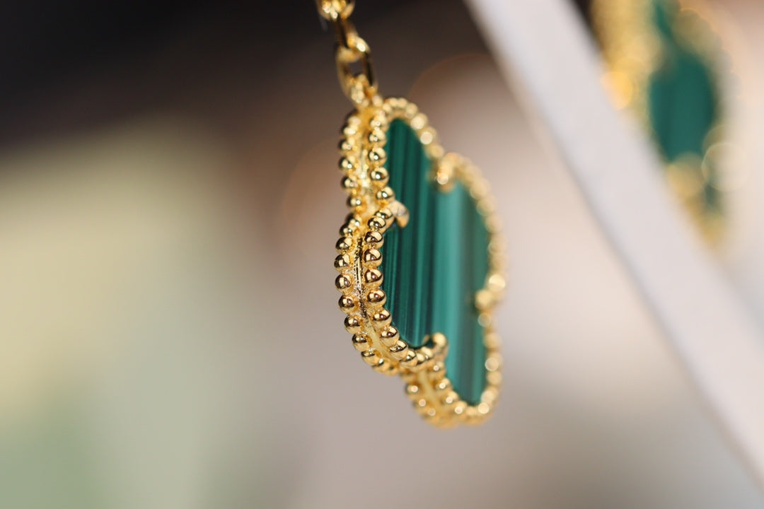 [Charm Aries Jewelry]CLOVER EARRINGS GOLD MALACHITE DIAMOND 3 MOTIF