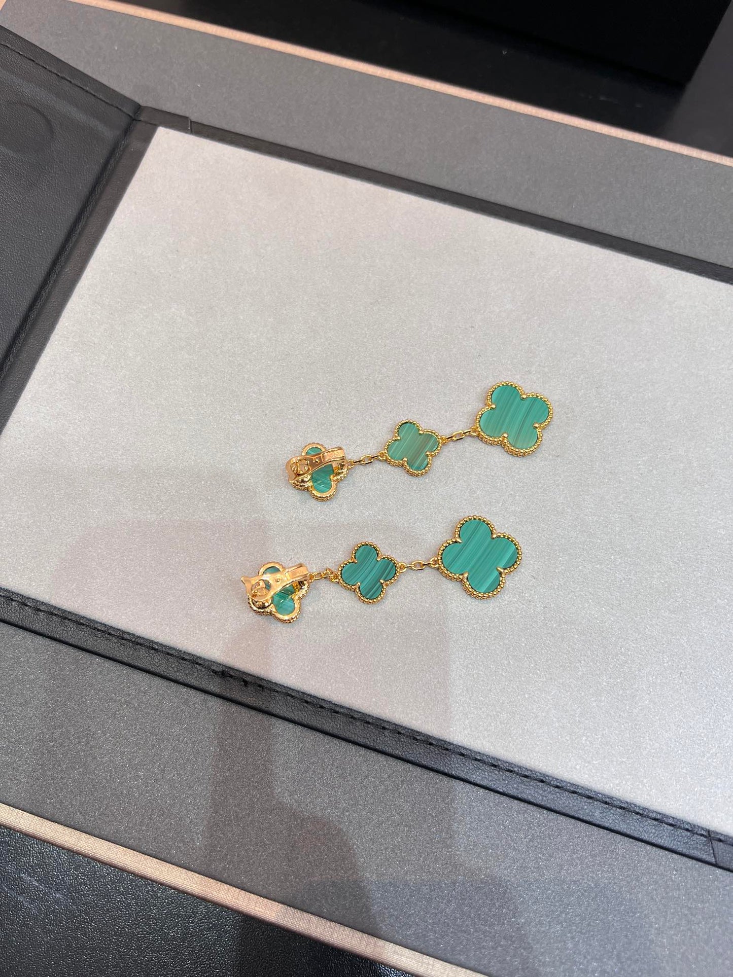[Charm Aries Jewelry]CLOVER MALACHITE 3 MOTIFS GOLD