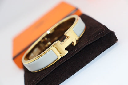[Charm Aries Jewelry]H LIGHT BLUE BRACELET