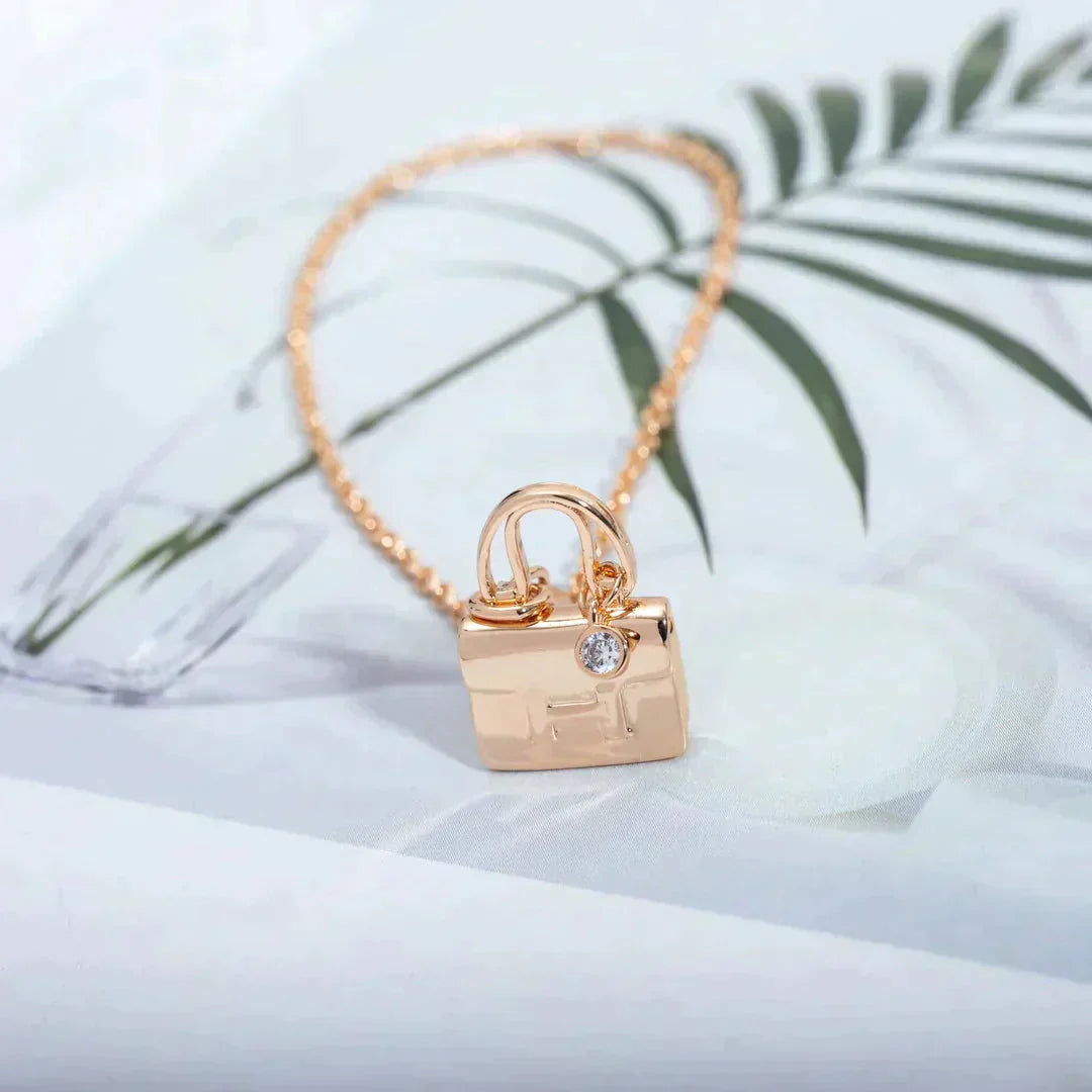 [Charm Aries Jewelry]AMULETTE PEDANT ROSE GOLD NECKLACE