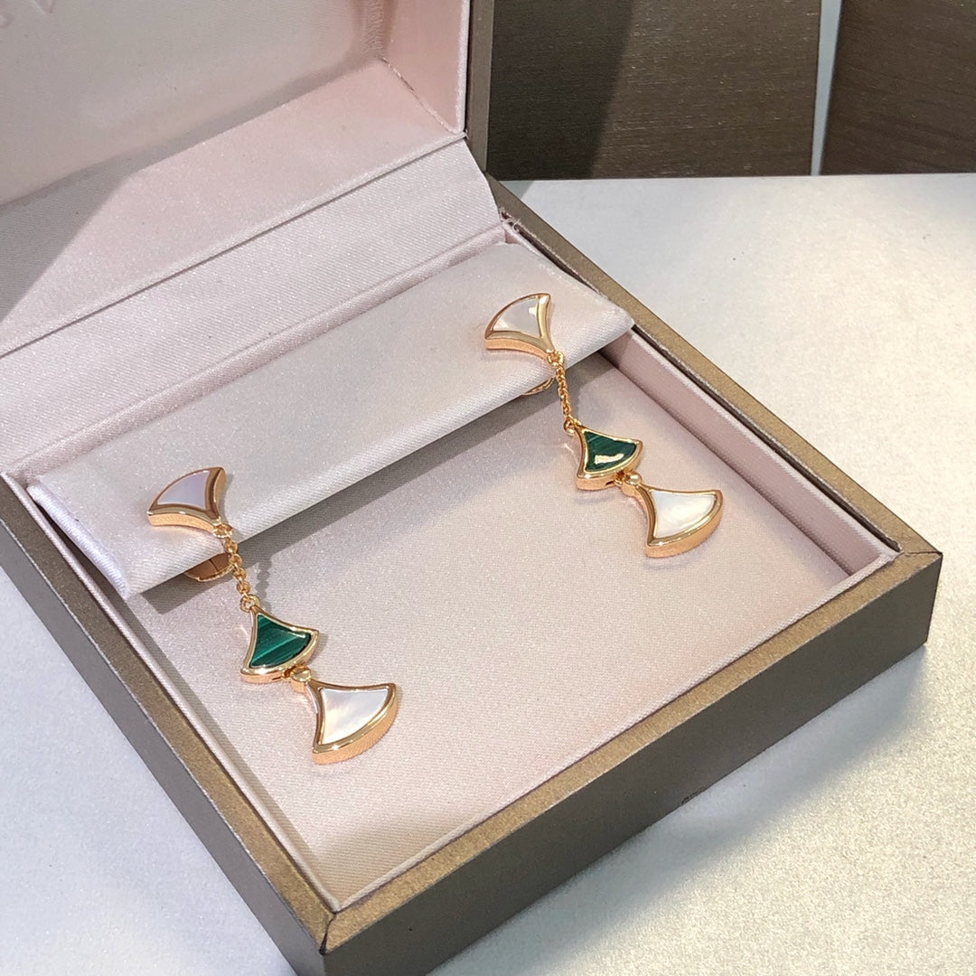 [Charm Aries Jewelry]DREAM EARRINGS 3 MOTIFS MALACHITE MOP PINK GOLD