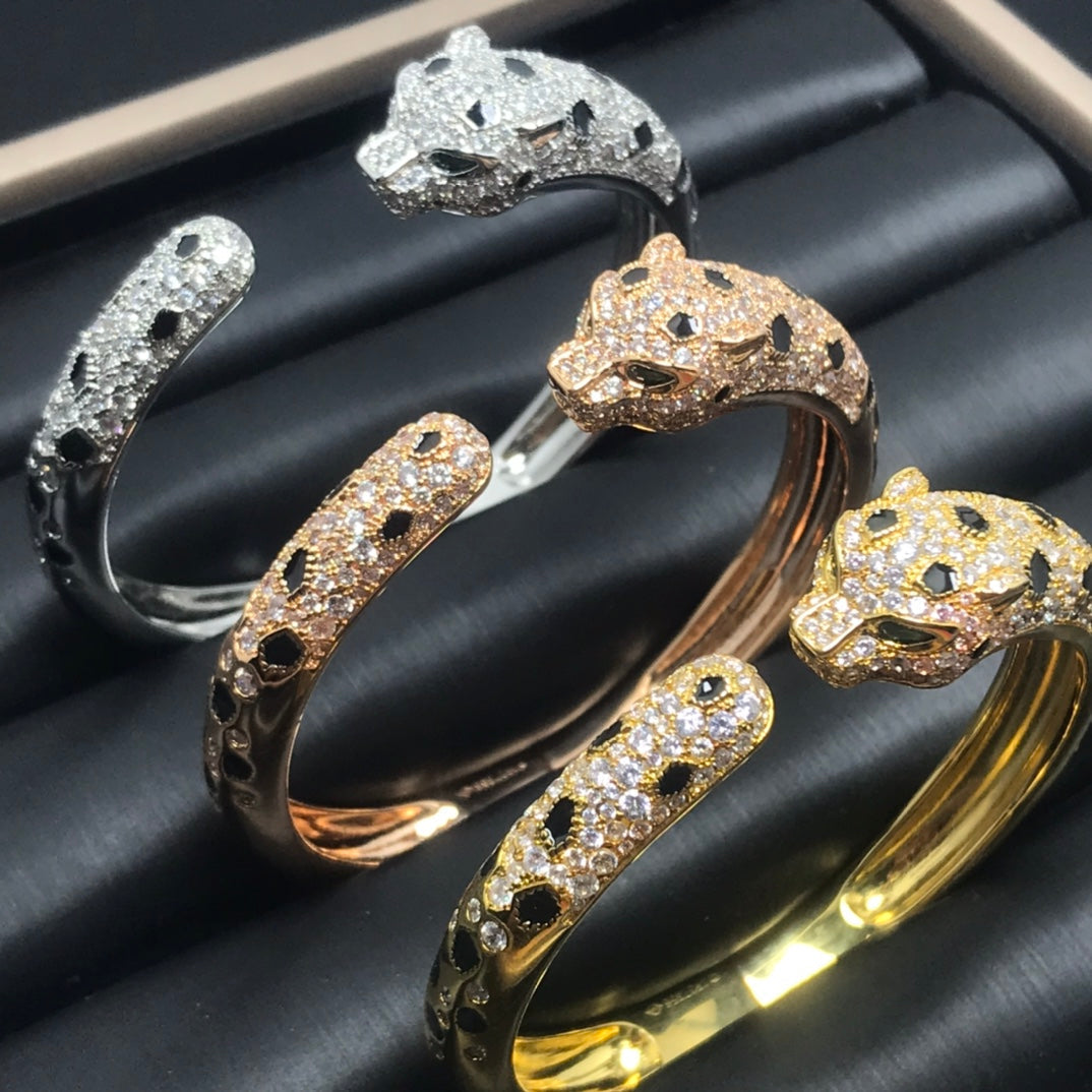 [Charm Aries Jewelry]PANTHERE BIG BRACELET DIAMONDS