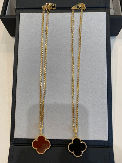 [Charm Aries Jewelry]CLOVER 25MM NECKLACE GOLD CARNELIAN