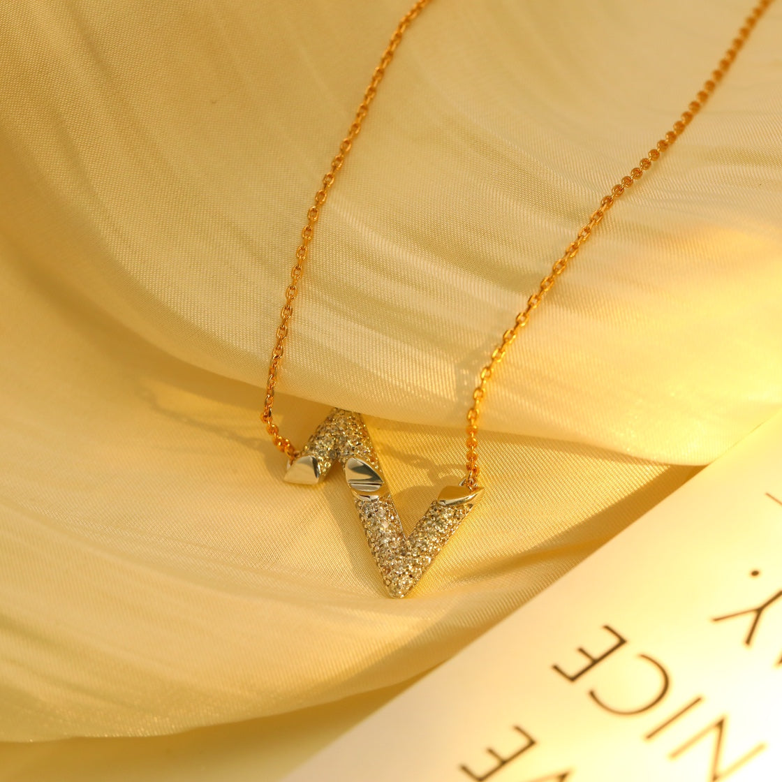 [Charm Aries Jewelry]VOLT SILVER DIAMOND PEDANT NECKLACE
