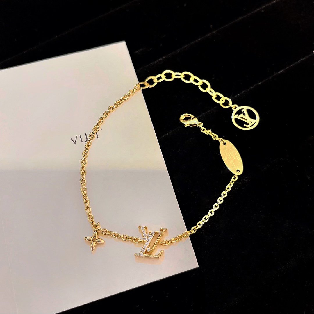 [Charm Aries Jewelry]LOGO STAR MOTIF GOLD BRACELET
