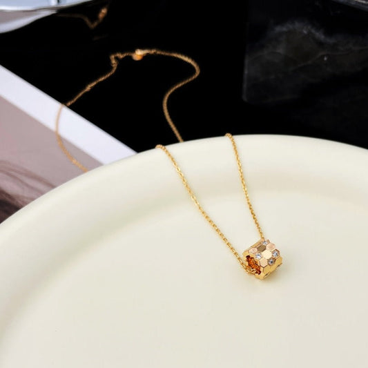 [Charm Aries Jewelry]BEE MINI PEDANT DIAMOND NECKLACE
