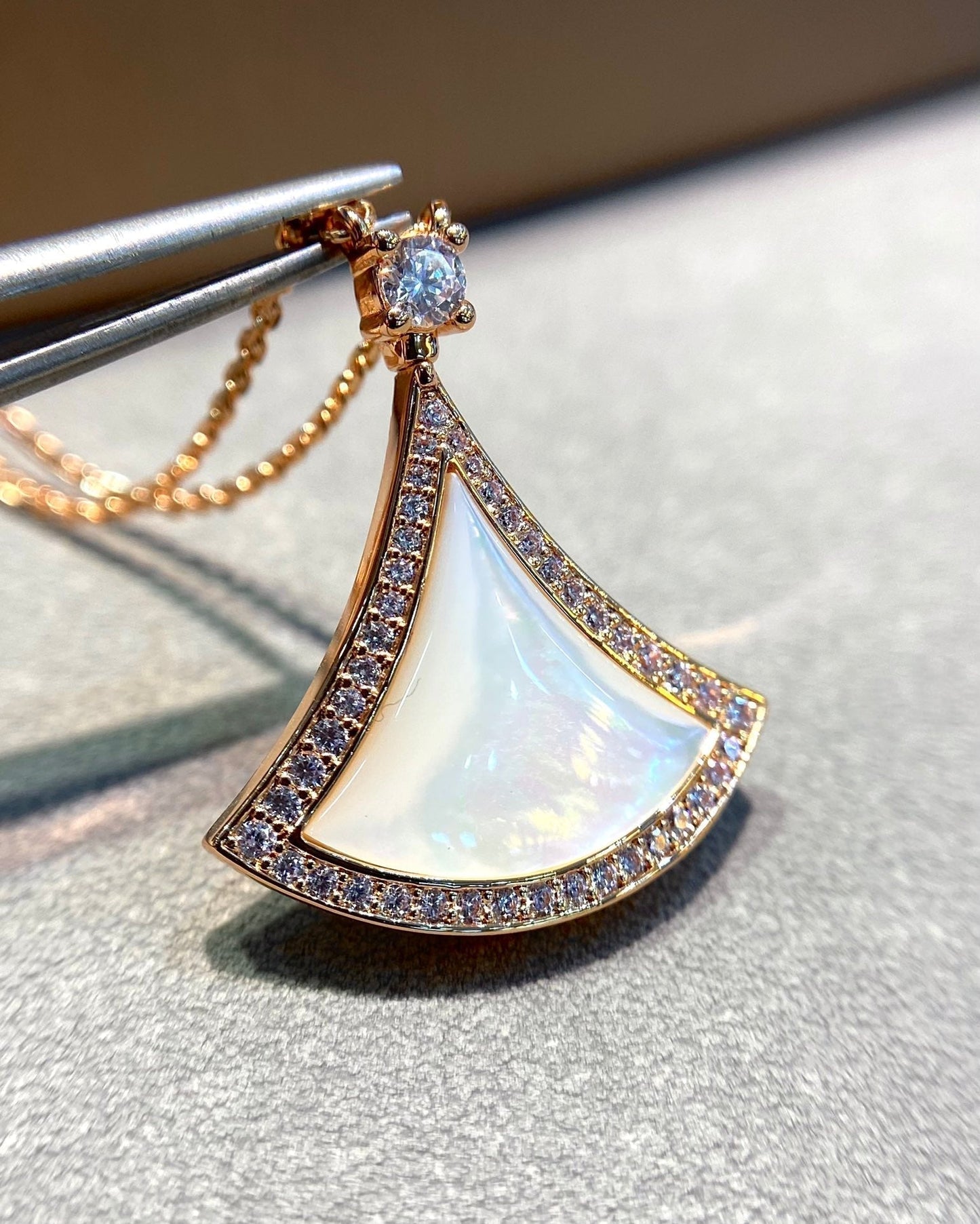 [Charm Aries Jewelry]DREAM MOP DIAMOND PAVED PINK GOLD NECKLACE