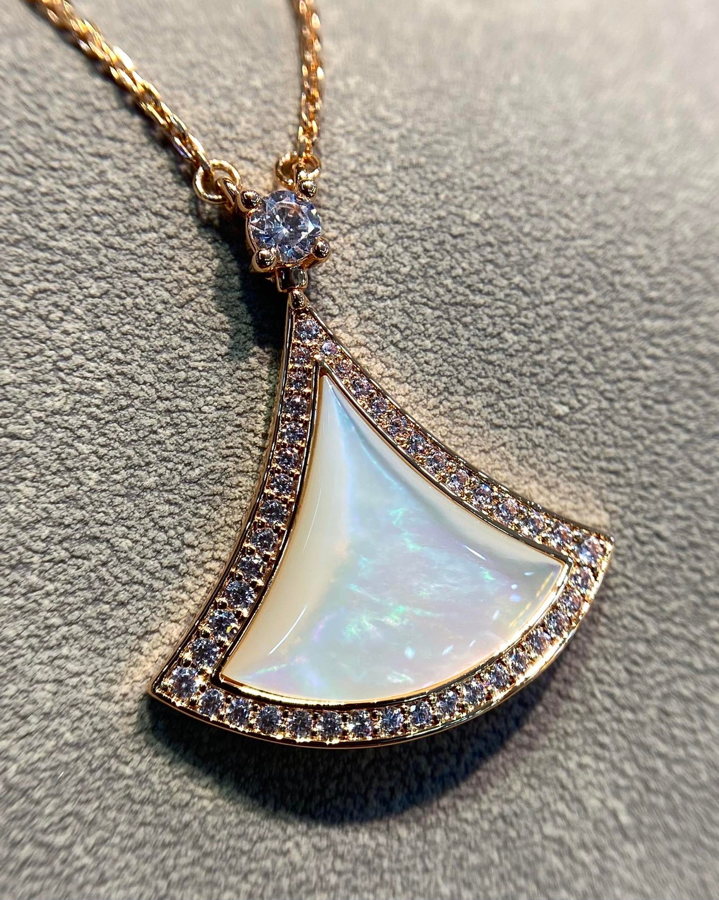 [Charm Aries Jewelry]DREAM MOP DIAMOND PAVED PINK GOLD NECKLACE