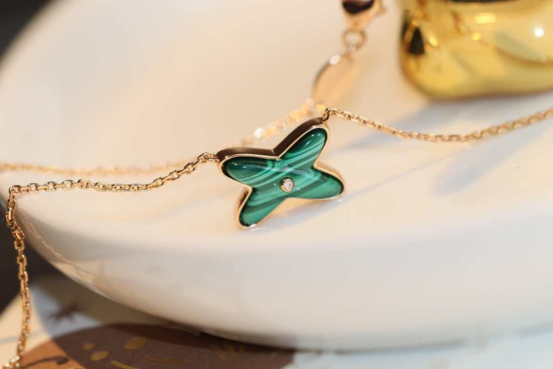 [Charm Aries Jewelry]JEUX MALACHITE 1 DIAMOND PINK GOLD NECKLACE