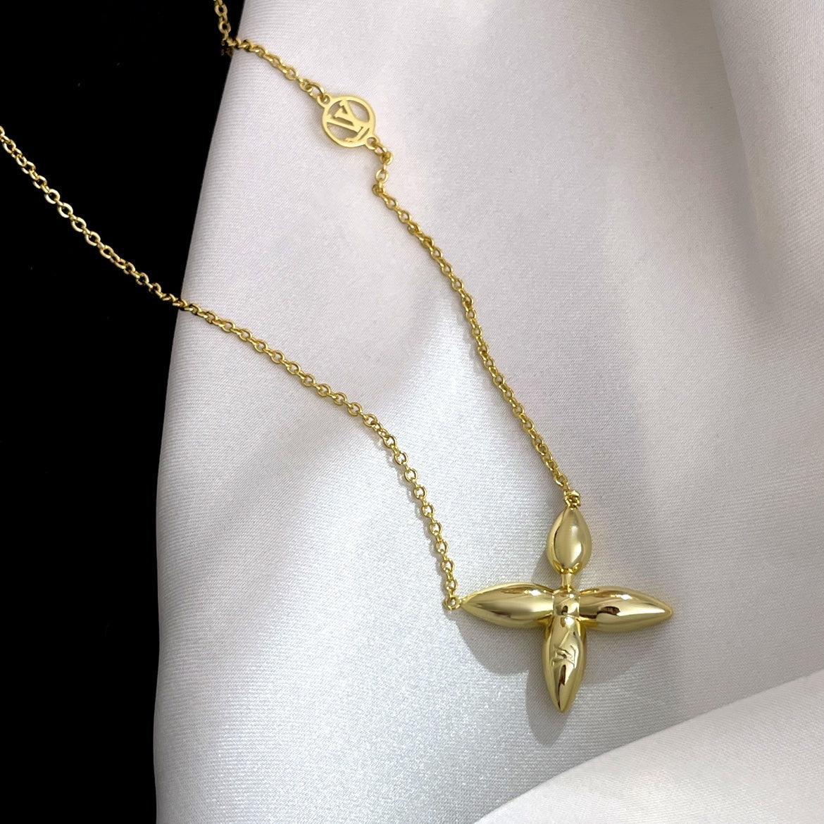 [Charm Aries Jewelry]LOUISETTE GOLD NECKLACE