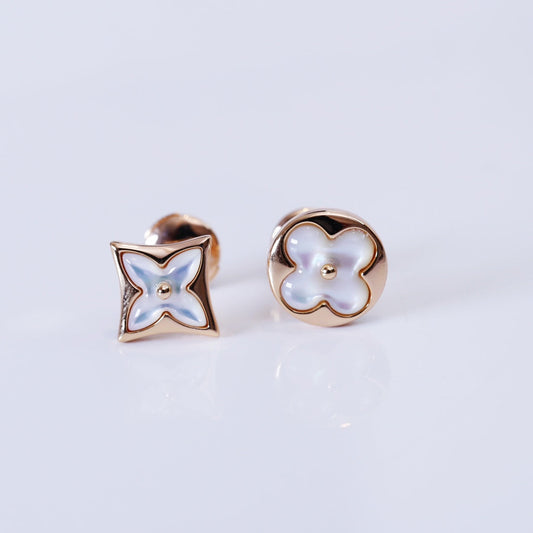 [Charm Aries Jewelry]STAR AND SUN PINK GOLD MOP STUD EARRINGS