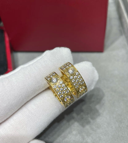 [Charm Aries Jewelry]LOVE 5.5MM DIAMOND PAVED EARRINGS