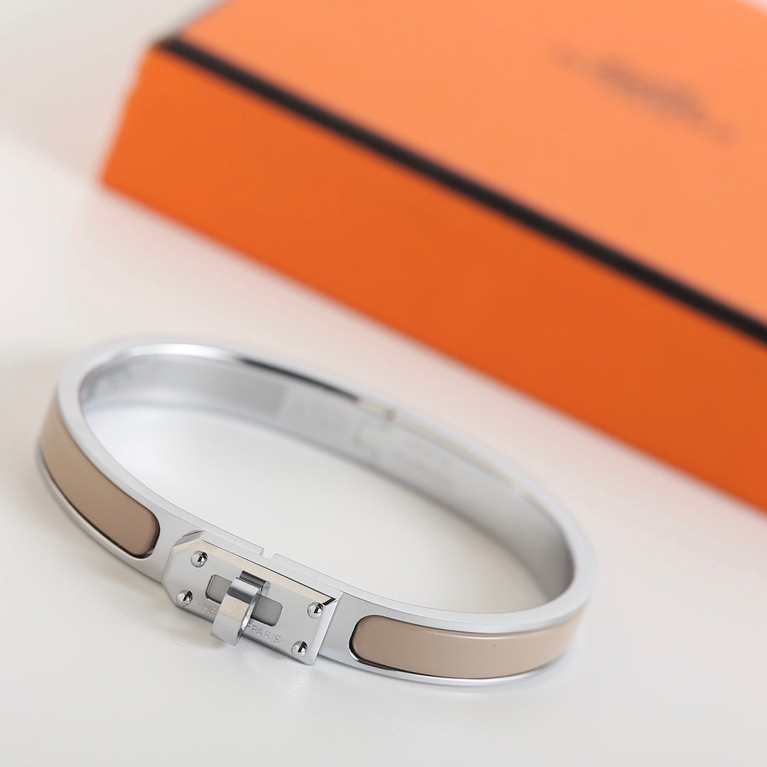 [Charm Aries Jewelry]HM KELLY GREY BRACELET