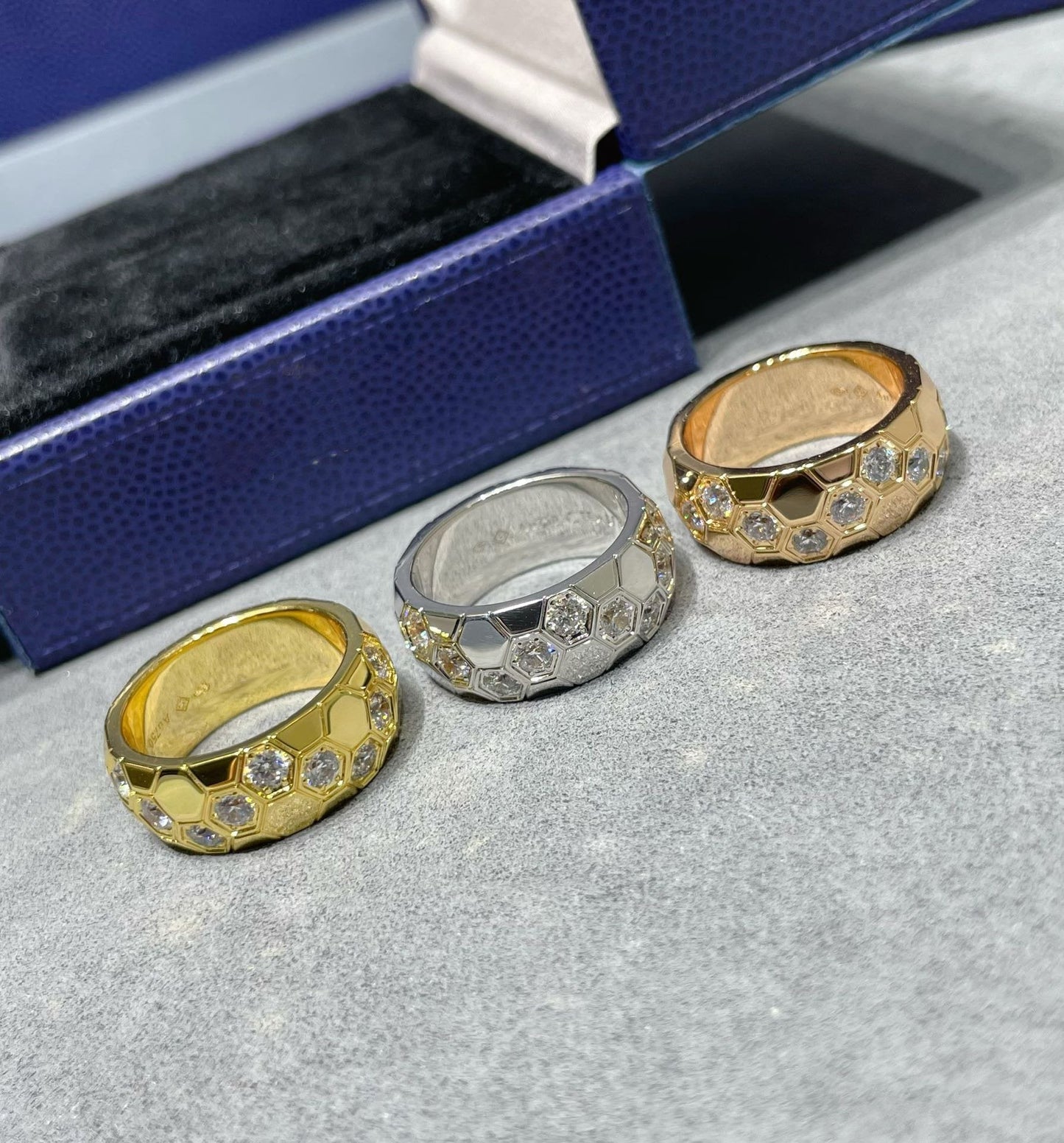[Charm Aries Jewelry]BEE LOVE DIAMOND LARGE RING