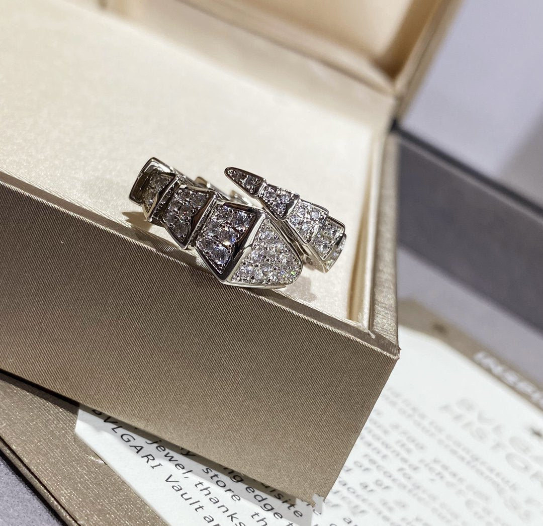 [Charm Aries Jewelry]SERPENTI LARGE RING SILVER DIAMOND PAVED