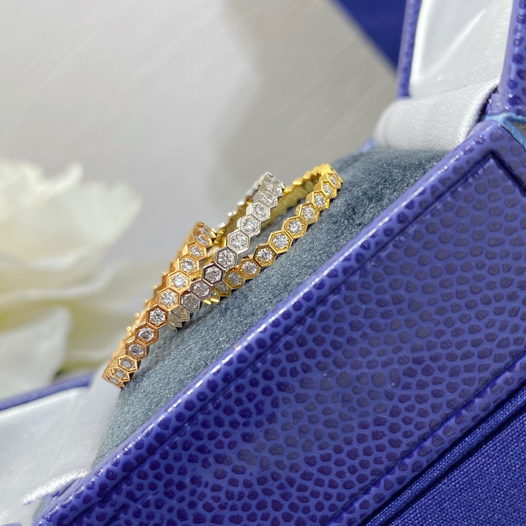 [Charm Aries Jewelry]BEE LOVE DIAMOND PAVED SMALL RING