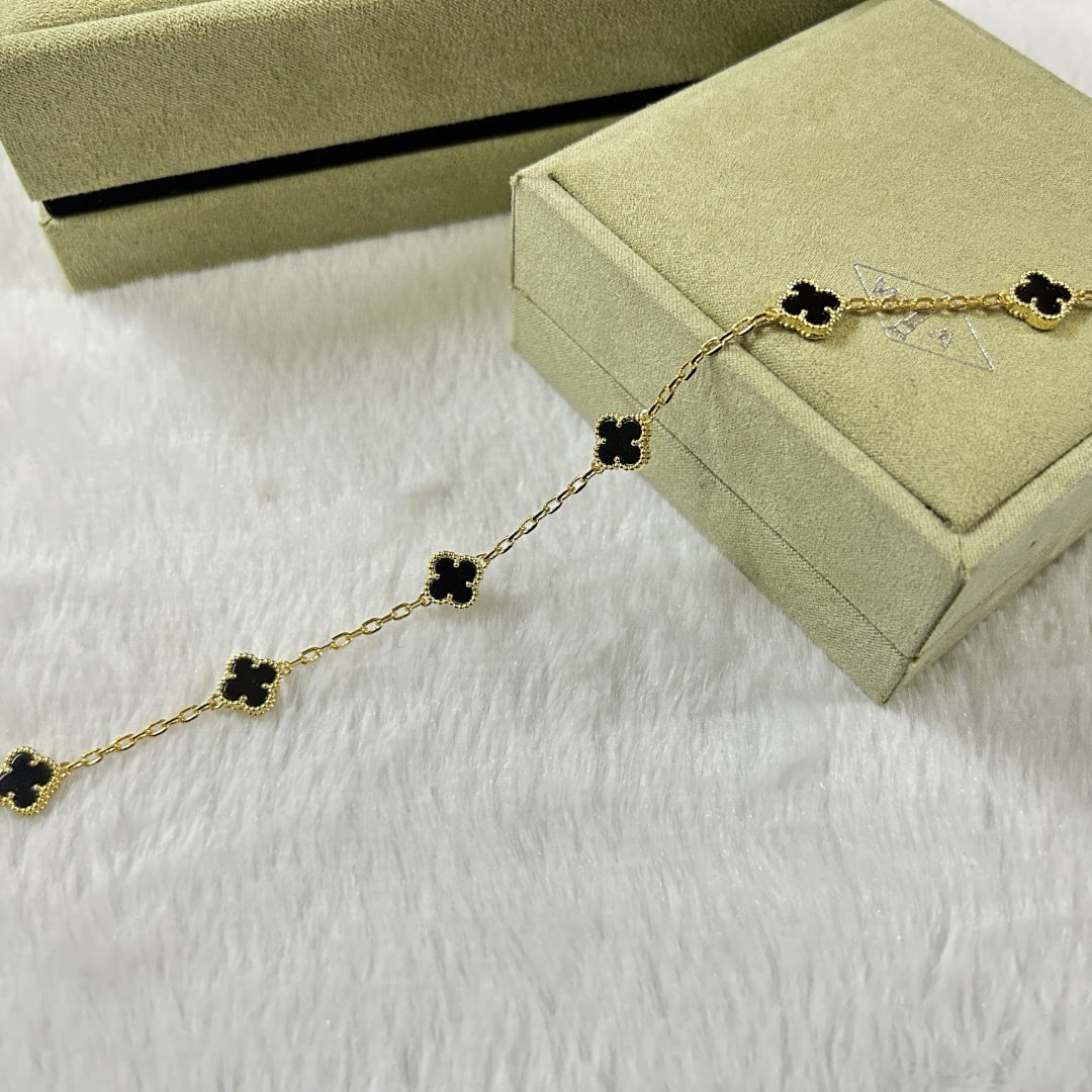 [Charm Aries Jewelry]CLOVER 6 MOTIF  ONYXS BRACELET