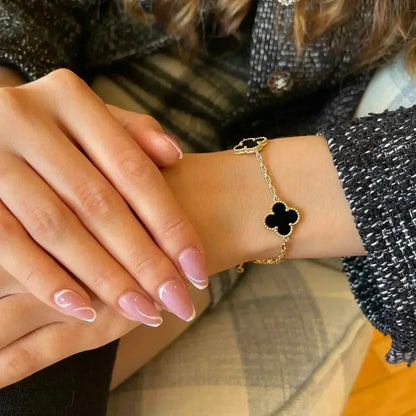 [Charm Aries Jewelry]CLOVER  5 MOTIFS BLACK ONYX BRACELET