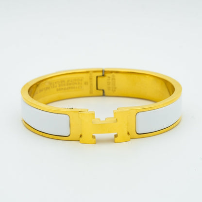 [Charm Aries Jewelry]H WHITE BRACELET