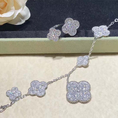 [Charm Aries Jewelry]CLOVER 6 MOTIFS SILVER DIAMOND BRACELET
