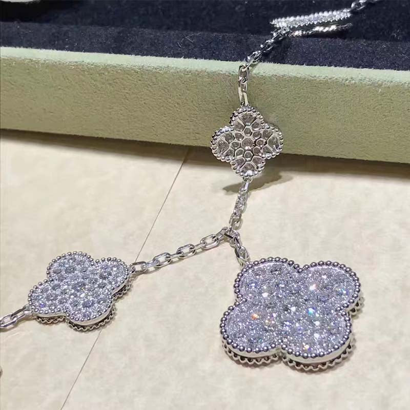 [Charm Aries Jewelry]CLOVER 6 MOTIFS SILVER DIAMOND BRACELET