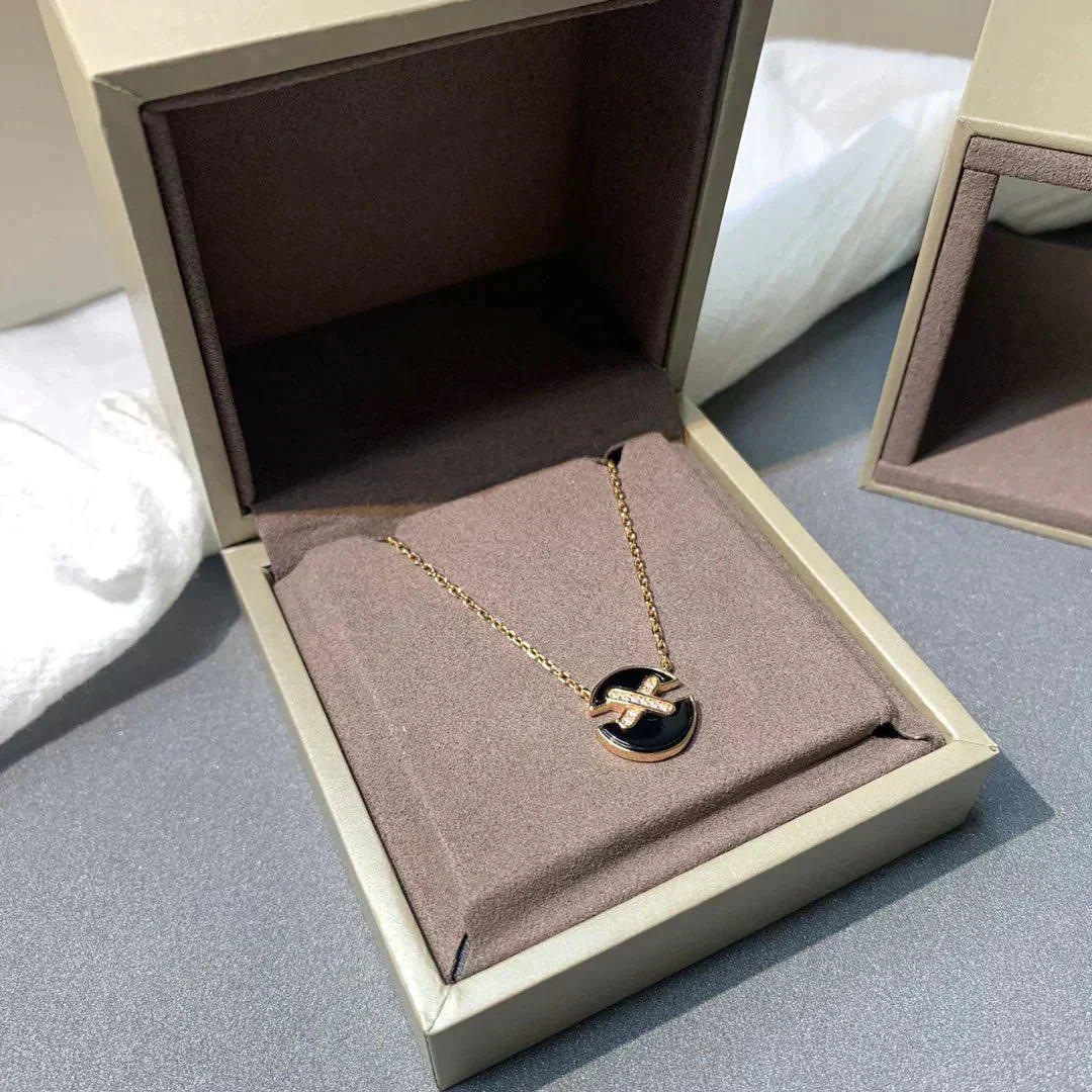 [Charm Aries Jewelry]JEUX DE ROSE GOLD DIAMOND NECKLACE