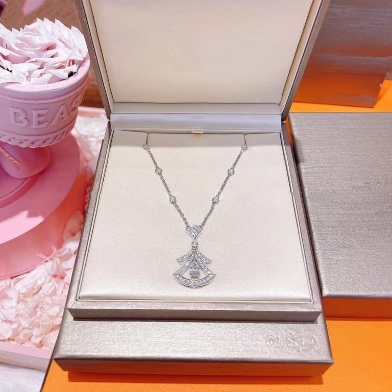 [Charm Aries Jewelry]DREAM NECKLACE WHITE DIAMOND SILVER