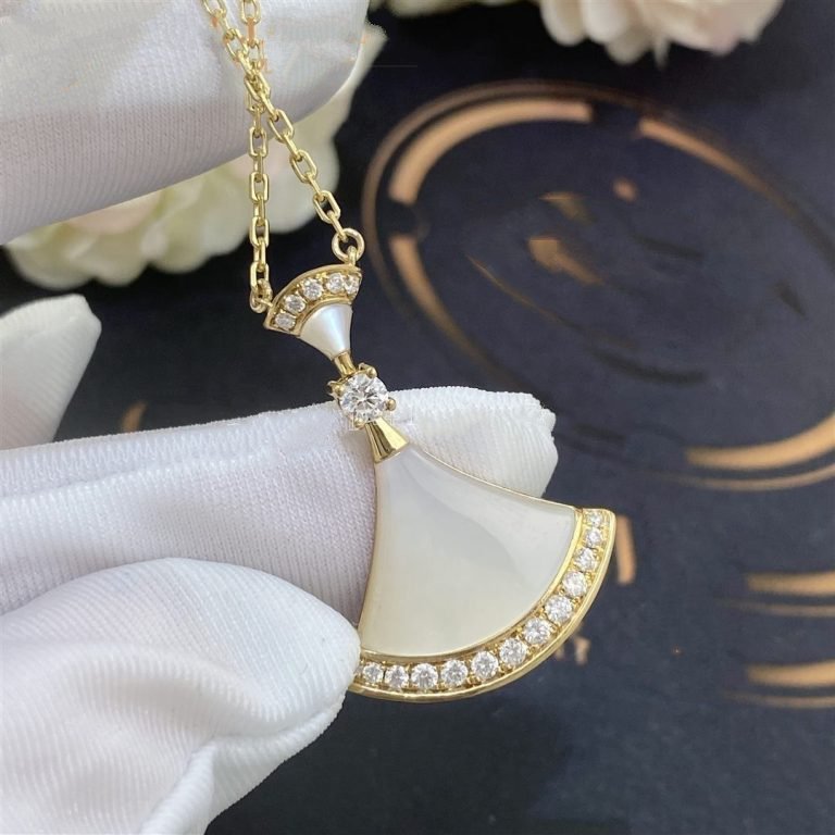 [Charm Aries Jewelry]DREAM NECKLACE MOP GOLD DIAMOND