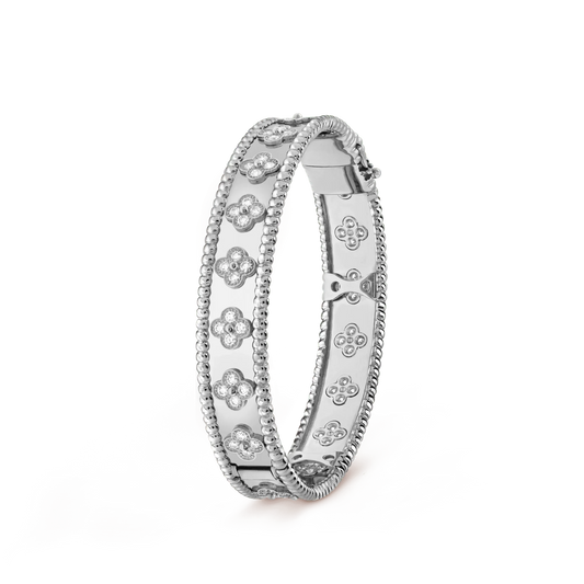 [Charm Aries Jewelry]CLOVER BRACELET 8MM DIAMONDS