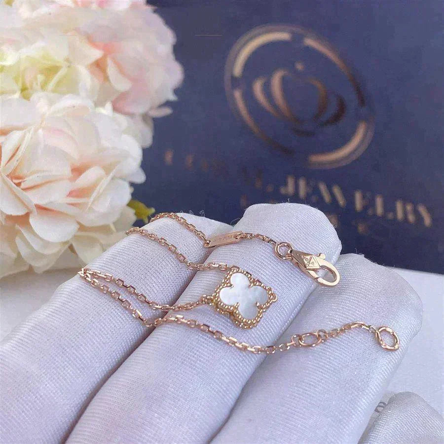 [Charm Aries Jewelry]CLOVER WHITE MOP SINGLE FLOWER BRACELET